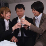 【痴女】 メチャクチャ酔っぱらったヤリマン部下にホテルに連れこまれて無限射精玩具にされた絶倫アラフォー上司のボク ＜FANZA＞