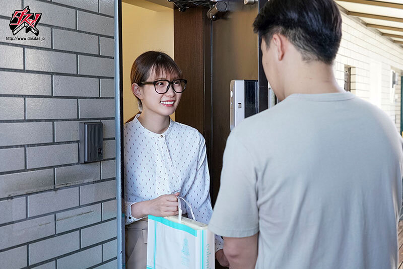 【痴女】 デカ尻妻の全力挑発で襲われた僕は、荒れ狂う雌の性欲を浴びせら...