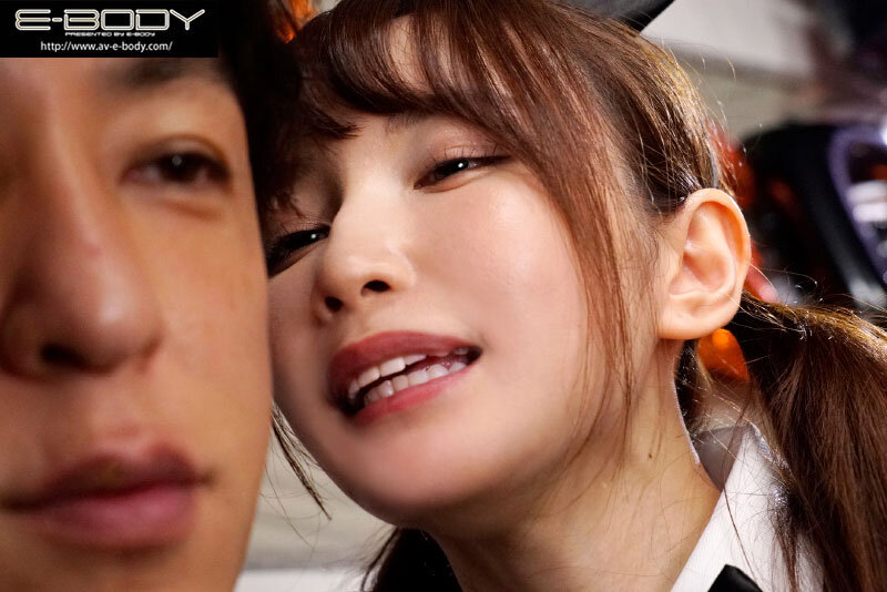 【痴女】 【痴女大学生と夢の中出しハロウィンパーティー】ぷり尻＆アナル...