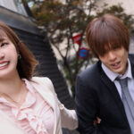 【痴女】 射精したいの？？ダーメもっともっと精子溜めないとSEXさせてあげないッ！浮気がバレて射精管理された僕。 罰として一か月間焦らされまくった後の仲直りSEXが気持ち良すぎて何度も何度も中出ししまくった。 美谷朱里 ＜FANZA＞