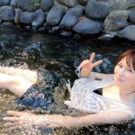 【痴女】 男2女2で職場の後輩たちと一緒に河原BBQに行く予定が、前日ドタキャンされて、バイトの女の子と二人で行くことに 一度やったら火がつきすぎちゃって、朝まで延長お泊り・夜●い・すっぴんめちゃくちゃ中出ししまくった。 川遊びしてびしょびしょになって、休憩… 優梨まいな ＜FANZA＞