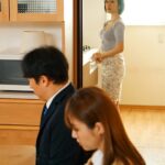 【痴女】 浮気がバレたある日、彼女の巨尻ママに高速騎乗位で何度もお仕置き中出しさせられまくった僕。 舞原聖 ＜FANZA＞