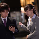 【痴女】 僕の恋人が家で待ってるのに、 終電逃がし激カワ先輩社員の家に泊まる流れに…ノーパンノーブラ 部屋着に興奮した絶倫のボクは一晩中ヤりまくった。。。 アイポケ1本限定出演！！ 初川みなみ ＜FANZA＞