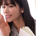 【痴女】 カレン先生のフェラチオがたまらなくてボクは理性を失いそうだ… 彼女がいるのに校内で大胆にしゃぶってくる美人痴女教師 楓カレン ＜FANZA＞