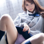 【痴女】 先生…今日、泊まっていい？ 実習期間中、ホテル暮らしのボクは生徒に迫られ、まさかの相部屋に…彼女は困惑するボクを誘惑し朝が来るまでひたすら痴女り続けた。 相沢みなみ ＜FANZA＞