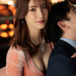 【痴女】 色気が溢れる大人の女に耳舐めされながら甘い吐息で囁かれる下品な淫語責め 森沢かな ＜FANZA＞