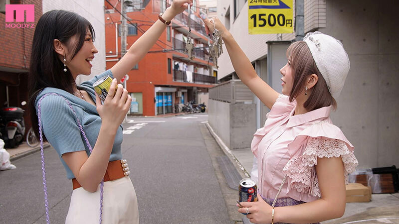 【痴女】 ヤリモクGAL’Sは押しかけヤリ部屋マン凸Bitch ねぇ…...