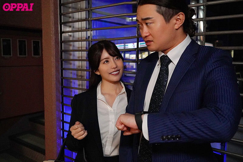 【痴女】 会社の飲み会で終電を逃した僕に「うちに泊まっていきます？」と...