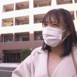 【痴女】 ウブだった‘小倉七海’ちゃんと久しぶりに再会したら… 昼間から朝が焼けるまで幼馴染の僕を笑顔でイチャつき責めてくる小悪魔になっていた。 ＜FANZA＞