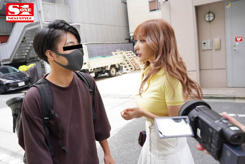 【痴女】 S1が小宵こなんに無茶振り逆ナン指令！ 一流女優の痴女テクで...