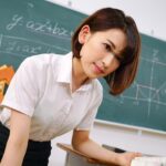 【痴女】 「手錠の鍵をチ○ポに付け拘束された男子を見つけた女教師は勃起しても発情せずにいられるか？」VOL.1 ＜FANZA＞