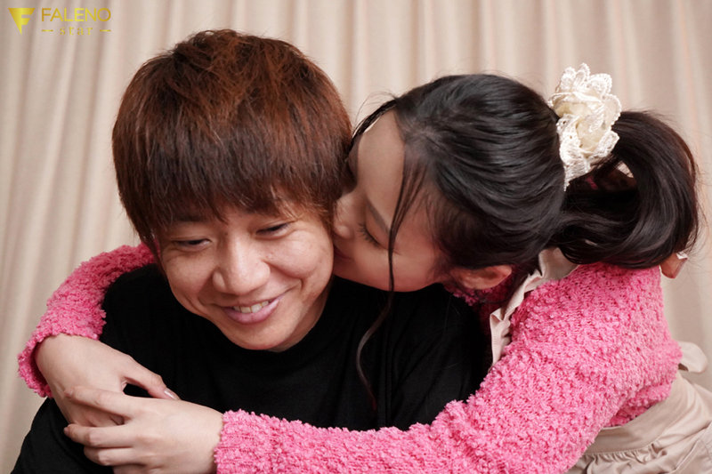 【痴女】 ボクのツンデレ彼女はプリ尻の顔騎好き オフィスではドS女上司...