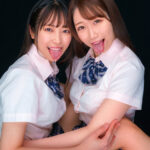 【痴女】 「うちらの唾液も汗もオシッコも全部欲しいでしょ？」男に体液を飲ませて喜ぶW痴女子校生 加賀美さら 市川愛茉 ＜FANZA＞