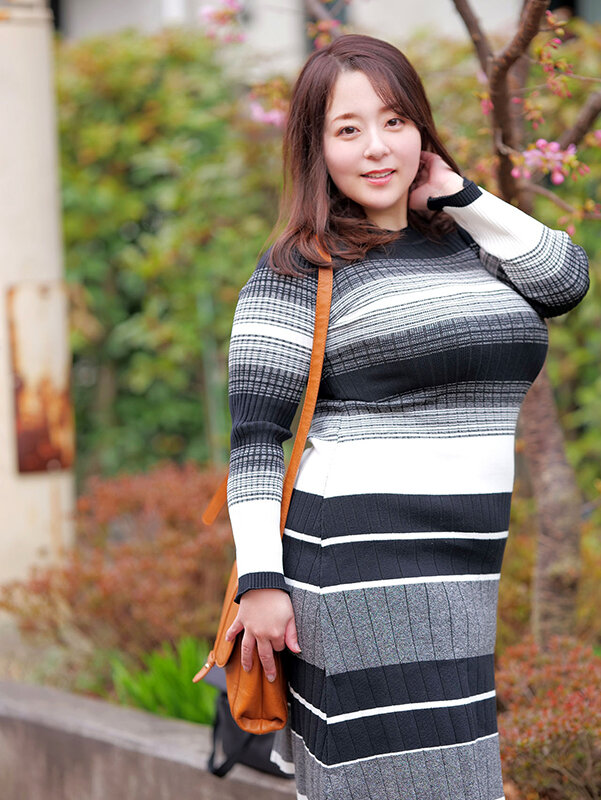 【痴女】 欲求不満の J-cup 最高級熟成肉の人妻に媚薬飲ませたら痴...