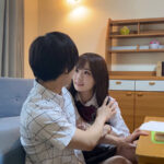 【痴女】 「ちゃんと勉強するからエッチなことも教えて…だって先生のことが好きなんだもん」マジメな女子○生が家庭教師を誘惑する…イケないことだと理解しつつも我慢しきれずエッチすると「ダメダメっ抜いちゃヤダぁ～」膣奥までカニばさみロックで何度も中出し強要する3 ＜FANZA＞