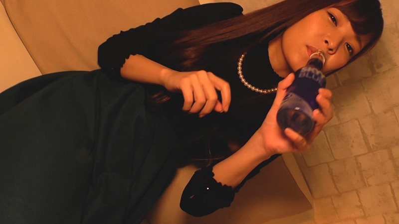 【痴女】 完全プライベート映像 ドスケベ乳輪変態お姉さん 川口ともかと...