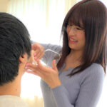 【痴女】 性癖あたおか地味メガネ女子大生は拗れた痴女ドM 「逆ナンした女子●生に犯●れ、彼氏に女装させてメスイキ開発する私って変ですか？」 ＜FANZA＞