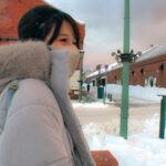 【痴女】 隠匿スケベ女子2名確保「クール女子装ってますけど毎日エロ妄想しかしてないマ●コです」 ～ポケット突っ込みコソオナ書道師範痴女まいな/ツンデレヤンキーは「ごめんなさい」イキ連呼オナホM女もも ＜FANZA＞