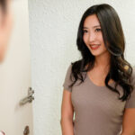 【痴女】 中出しするまで腰振り騎乗位！精子が大好きなピタパン妻の家事代行サービス 水川スミレ ＜FANZA＞