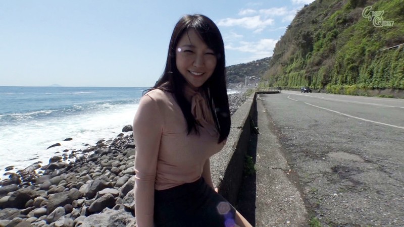 【痴女】 自慢のBODYを惜しげもなく晒すスケベ女とのエロエロ温泉デー...