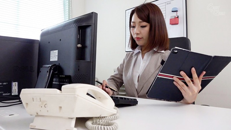 【痴女】 露出・輪●・ぶっかけ願望に憑りつかれた女BEST vol.1...