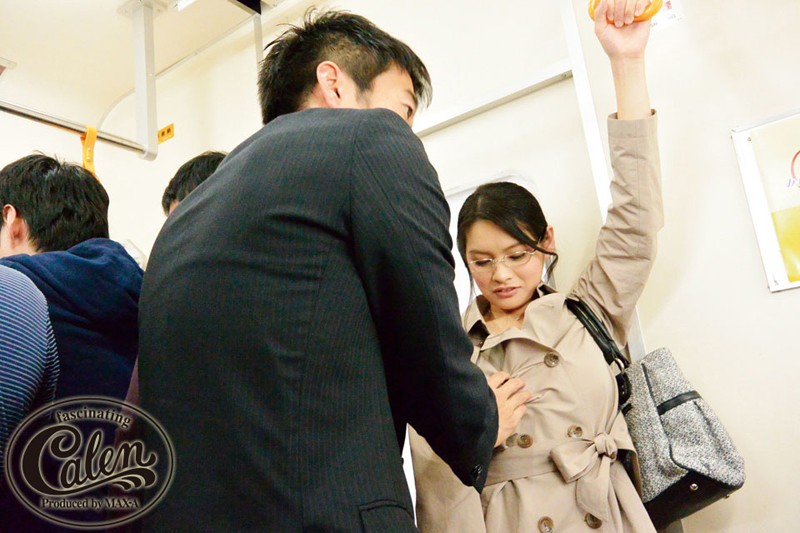 【痴女】 狙われた通勤電車 7時15分の女 風間萌衣 ＜FANZA＞