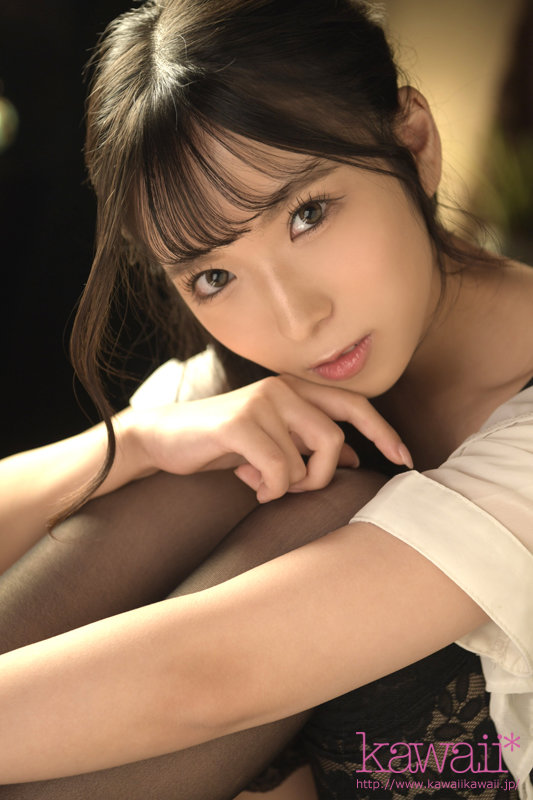 【痴女】 挿入を匂わせながら超絶テクで焦らしてくるアイドルより可愛い大...