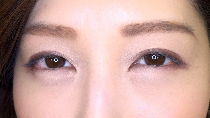 【痴女】 佐々木あきのM男イジメ チ○ポが疼く卑猥な淫語で責めたてるド...