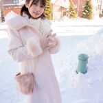 【痴女】 旦那以外で濡れる地方若妻まいなさん函館在住25歳 路チュー指フェラ焦らしの匂わせ誘惑、SNSで話題沸騰のキス神妻と舐め生SEX ＜FANZA＞