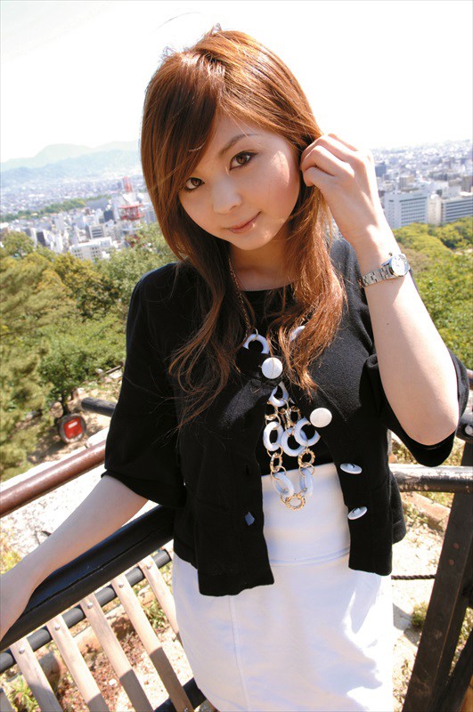 【痴女】 地元で有名なヤリマンビッチGALを探し出し顔出しハメ撮り！勝...