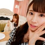 【痴女】 至近距離に彼女がいるのに耳元でコソコソ口説いてくるささやき誘惑中出し 初川みなみ ＜FANZA＞