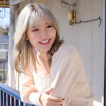 【痴女】 覗きの罰は痴女サド搾精10発！？隣の巨乳ギャルお姉さんの射精ペットになった僕。 百永さりな ＜FANZA＞