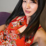 【痴女】 むっちり美尻 可愛すぎる癒し系チャイナ美女 爆発クラスター！！見られたがりSSS級美女の逆ハメ撮り！こじらせ AOI ＜FANZA＞