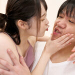 【痴女】 童貞卒業は初めて出来た彼女相手にしたかったのに！童貞の兄が大好きな変態ブラコンの妹は、兄に初めて彼女が出来た事に嫉妬し、焦る！「お兄ちゃんの童貞は私のもの！」 ＜FANZA＞