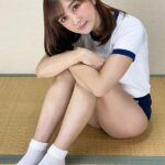 【痴女】 むちむちデカ尻 神ブルマ 痴女版 大槻ひびき ロリ美少女やぽっちゃり娘にピチピチブルマ＆体操着を着せ、ハミパン、ムレムレワレメを毛穴まで見えるほどの超ドアップ接写！さらに尻コキ、着衣お漏らし放尿やブルマぶっかけ等ブルマ好きに送る完全着衣フェチAV ＜FANZA＞