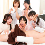 【痴女】 コレが献身的な看護というものなのか…入浴出来ない僕のカラダ（やたらと乳首）を拭いてくれる美人ナースのせいでチ●ポは我慢の限界を迎える…。そんな噂は一気に広まり、欲求不満な5人の白衣の天使達が、入れ替わり立ち代わり僕の乳首を刺激しに病室へやって来る！ ＜FANZA＞