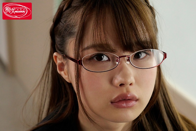 【痴女】 むっつり文系女子のねっちょりささやき騎乗位で何度も中出しされ...