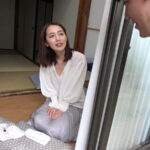 【痴女】 【4K】単身赴任先は田舎町… 隣に住む性欲過多なバツイチ美女の甘いささやきに惑わされボクは何度も中出ししまくった… 美咲かんな ＜FANZA＞