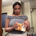 【痴女】 隣の奥さんの肉汁溢れるだらしないK乳 春菜はな ＜FANZA＞