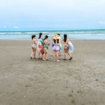 【痴女】 素人ビキニ美女グループ海ナンパ 汗だく生ハメ中出し壮絶スーパー大乱交！！怒涛の12P ＜FANZA＞