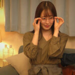 【痴女】 ホテル盗撮 マッチングアプリで知り合った地味清楚美女は、チ○ポでオナニーするド変態痴女 ＜FANZA＞