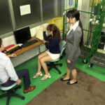 【痴女】 わずか数分で立場逆転？！ さっきまで涙目で許しを請うてた万引き妻がGメンが退室した途端、「シテあげてもいいよ」と上から目線で痴女責めしてくる逆レ●プ交渉 富岡ありさ ＜FANZA＞