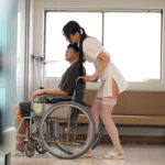 【痴女】 退院までの3日間、深夜の見回りで退院祝いに絶対にナマで連射させてくれるいたずら誘惑痴女ナース 月野江すい ＜FANZA＞