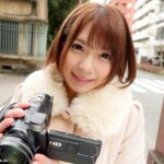 【痴女】 素人カップル逆ナンパ寝取り大作戦！！至近距離で彼女がいるのにささやき誘惑中出し 麻里梨夏 ＜FANZA＞