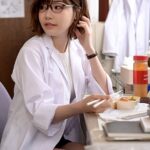 【痴女】 ～媚薬で担任女教師をだまらせるつもりが… コンドームが破れるほどの高速騎乗位中出しで痴女られ続けた僕。 深田えいみ ＜FANZA＞