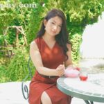 【痴女】 淫語美熟女 気品漂うエレガントな人妻が、アナタの鼓膜を支配する―。 一色桃子 ＜FANZA＞