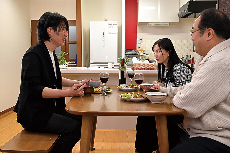 【痴女】 寝取らせ美人妻 変態夫婦の淫靡な企て 鈴木真夕 ＜FANZA...