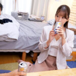 【痴女】 サエない僕を不憫に思った美人な姉に「擦りつけるだけだよ」という約束で素股してもらっていたら互いに気持ち良すぎてマ○コはグッショリ！でヌルっと生挿入！「え！？入ってる？」でもどうにも止まらなくて中出し！夏夜える ＜FANZA＞