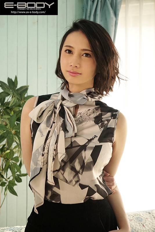 【痴女】 新人’元アクション女優’鍛え抜かれた美ボディ人妻SEX解禁E...