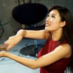 【痴女】 最初はもの凄い亀頭なぶり、焦らし尽くして暴発寸前の超敏感チ●ポを、最後はパイズリでもの凄い大量挟射！！ 美竹すず ＜FANZA＞